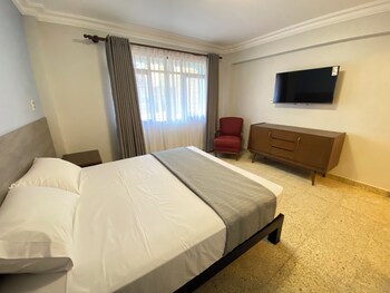 izza hotel