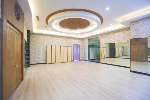 holiday inn hangzhou xiaoshan by ihg
