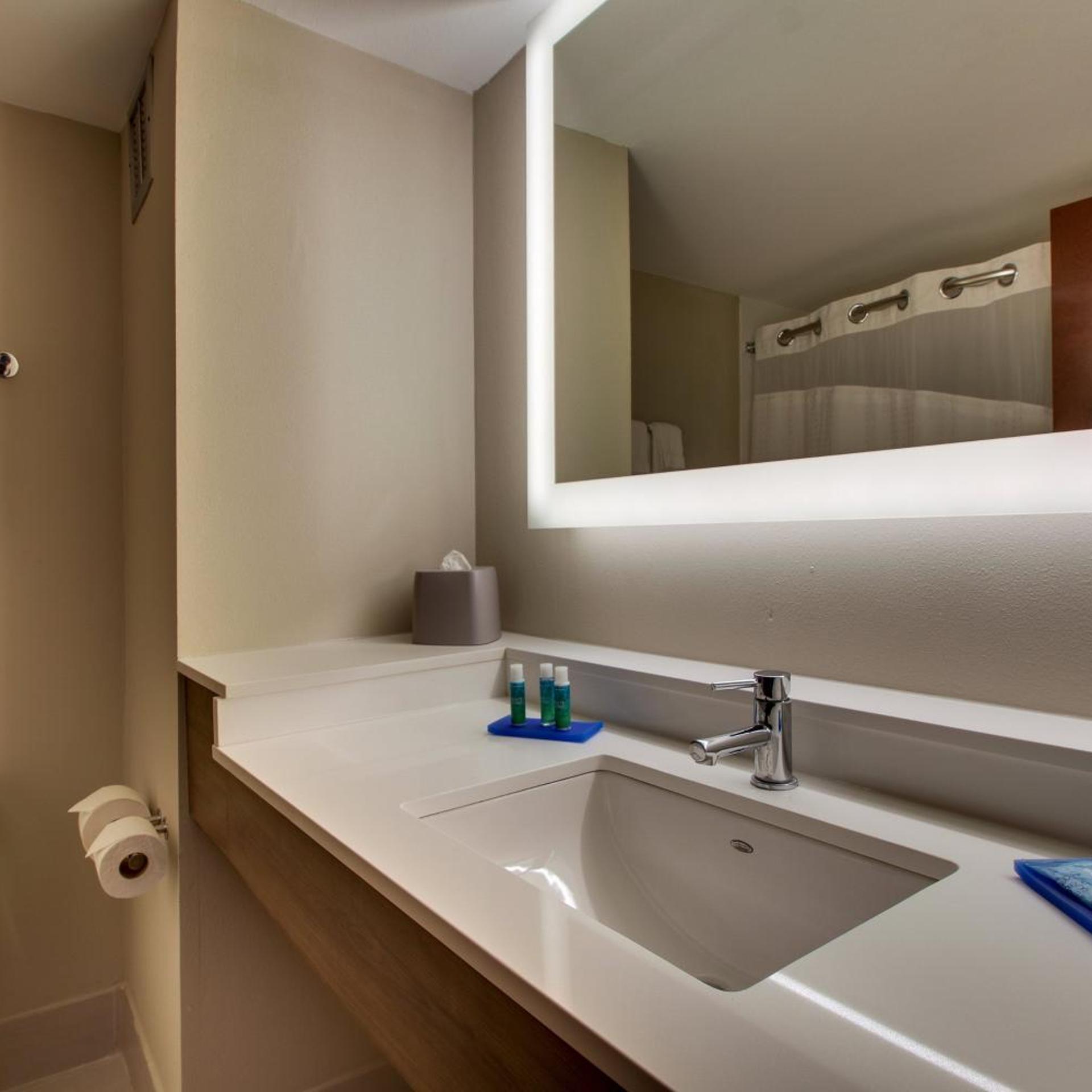 holiday inn express horse cave by ihg