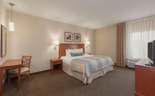 candlewood suites houston i 10 east by ihg
