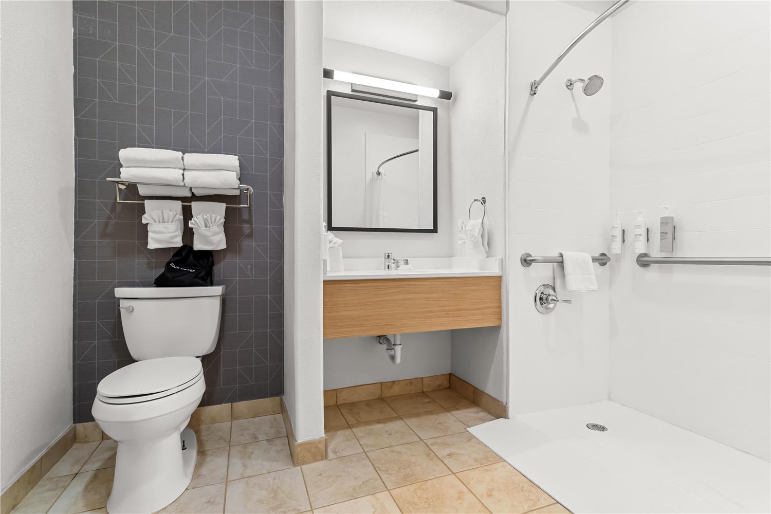 spark by hilton houston hobby airport