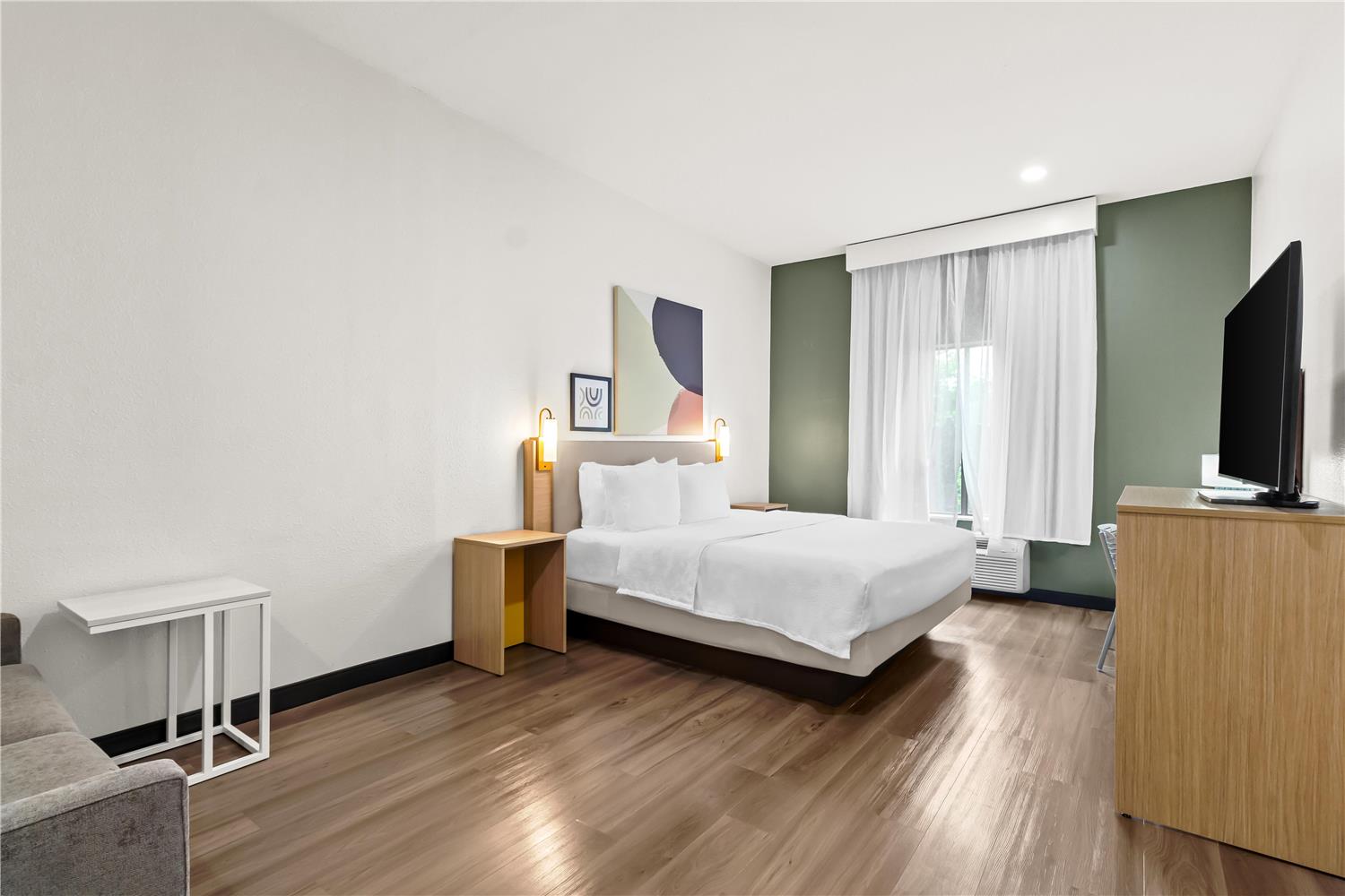 spark by hilton houston hobby airport