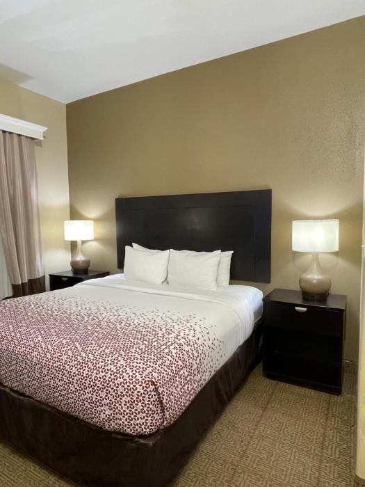 spark by hilton houston hobby airport
