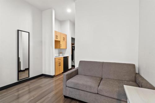 spark by hilton houston hobby airport