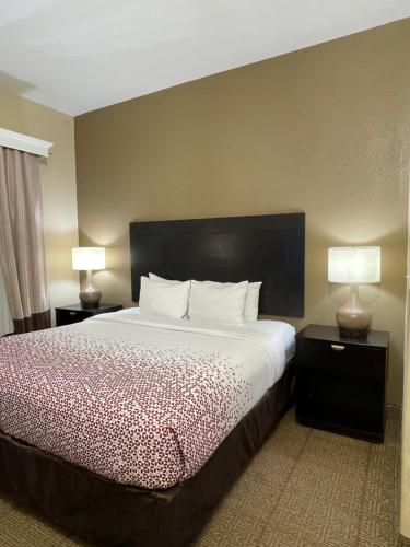spark by hilton houston hobby airport