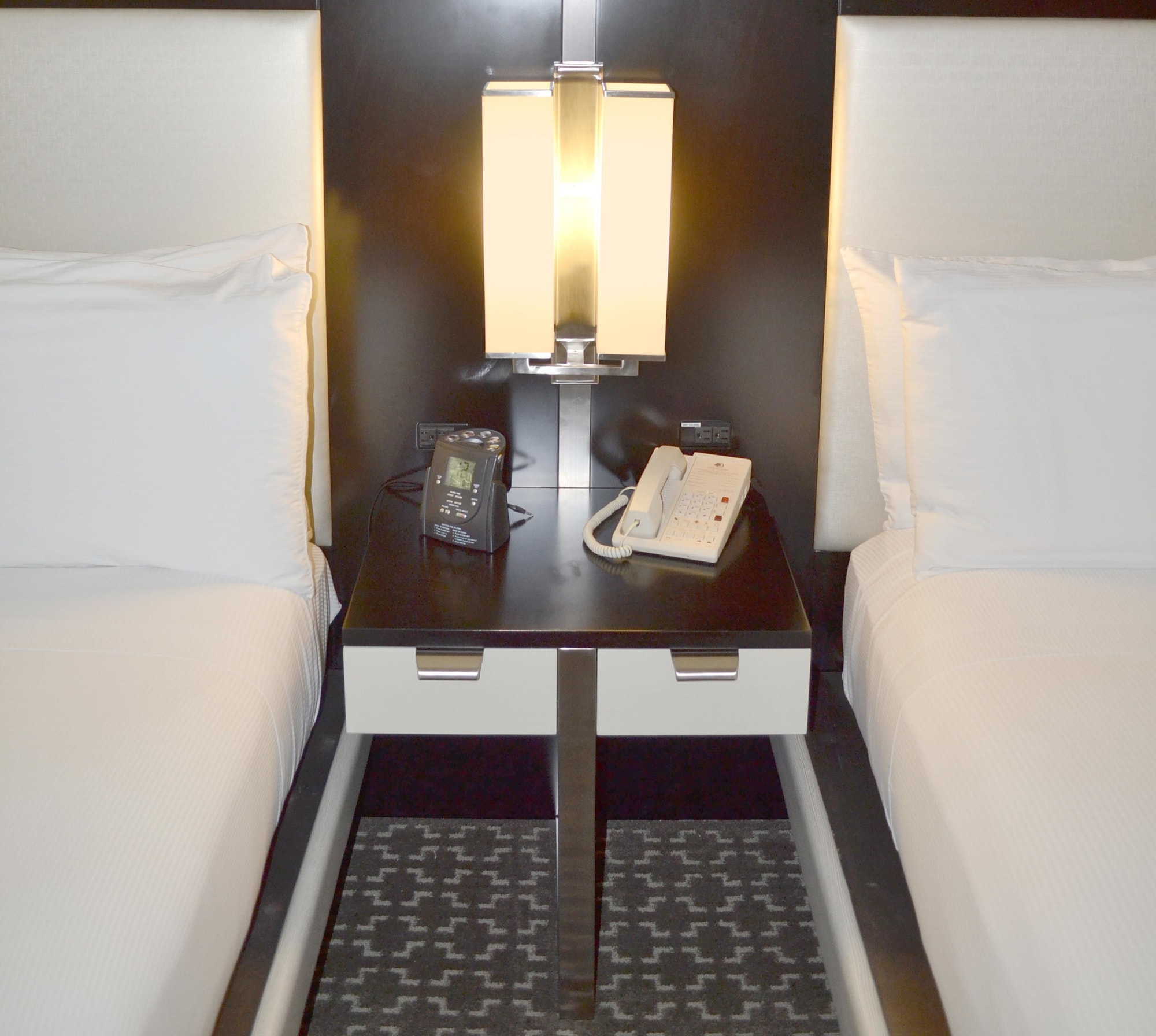 doubletree by hilton houston hobby airport