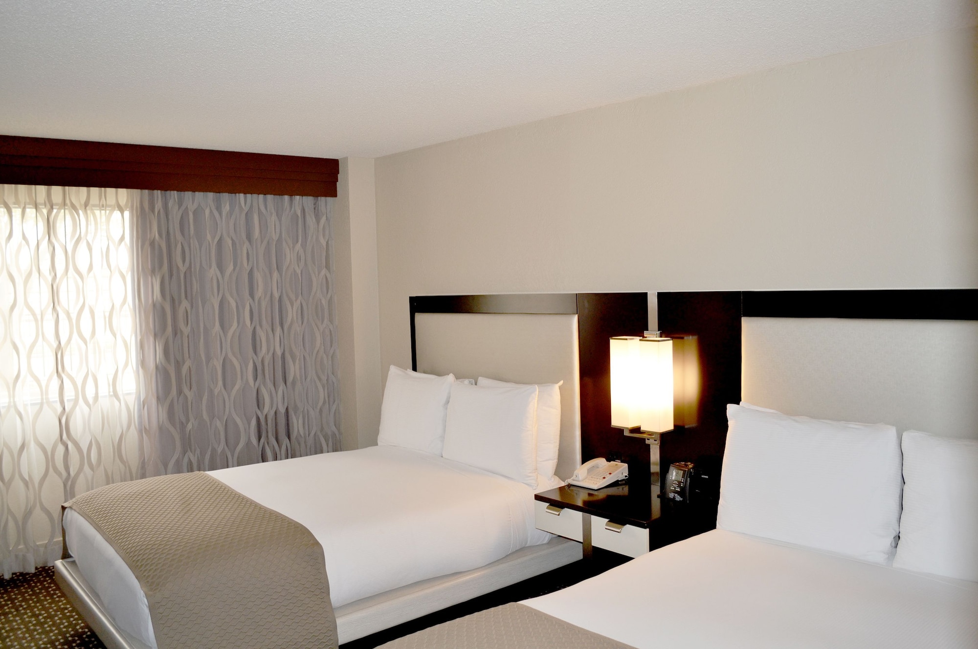 doubletree by hilton houston hobby airport