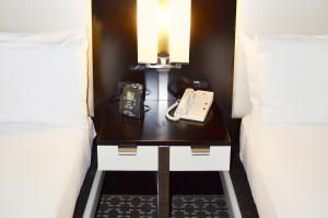 Doubletree By Hilton Houston Hobby Airport,Houston County>>Downtown Houston,4 star