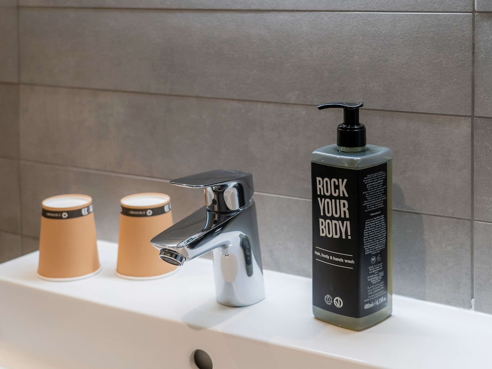 ibis saint paul trois chateaux