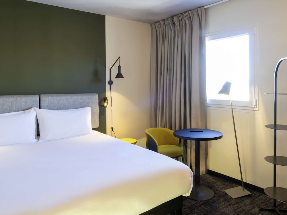 ibis saint paul trois chateaux