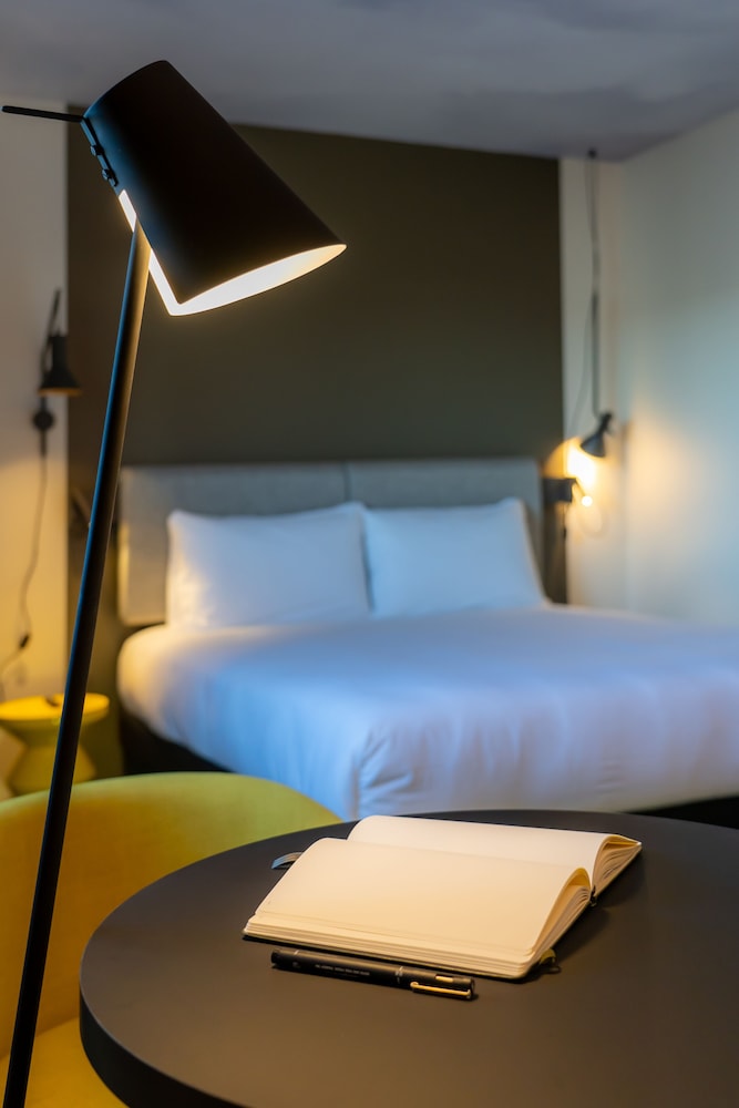 ibis saint paul trois chateaux