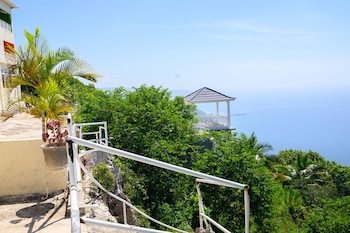 sea coast inn and suites