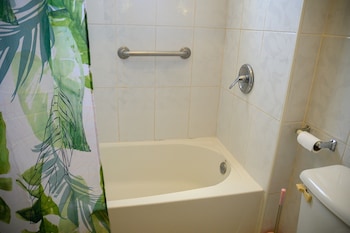 sea coast inn and suites