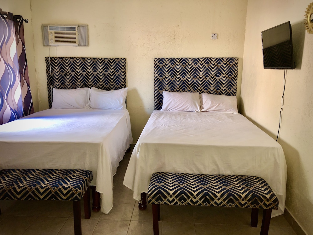 sea coast inn and suites