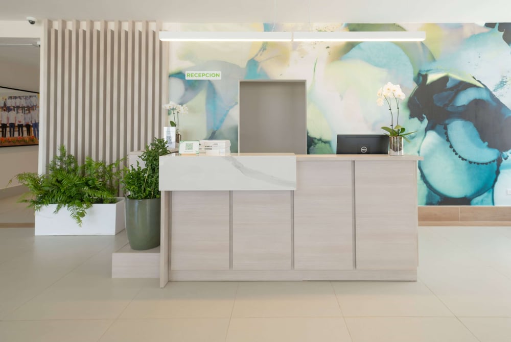 wyndham garden el morro montecristi