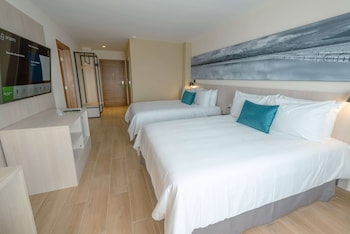 wyndham garden el morro montecristi