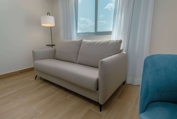 wyndham garden el morro montecristi