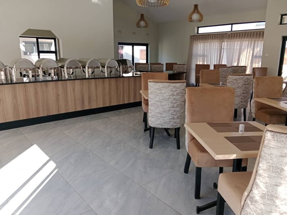 olive comfort luxury suites