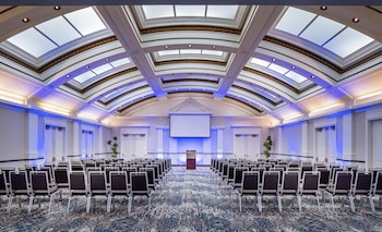 hilton garden inn jackson downtown