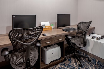 hilton garden inn jackson downtown