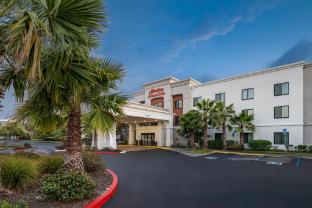 hampton inn and suites oakland airport alameda