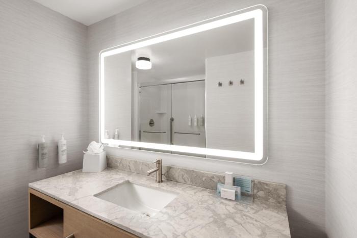 hampton inn and suites oakland airport alameda