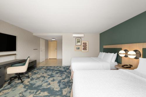 hampton inn and suites oakland airport alameda