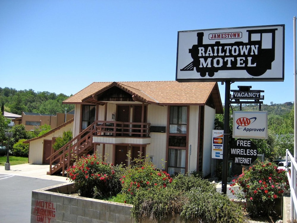 jamestown railtown motel