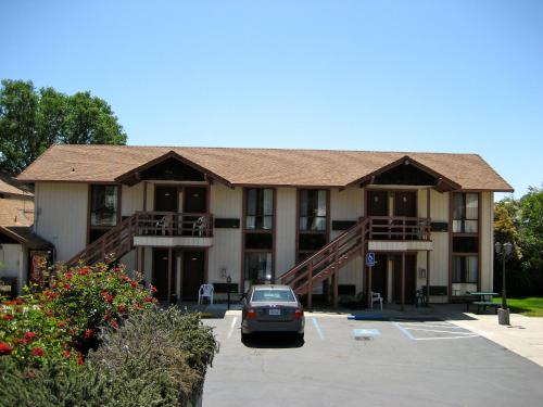 jamestown railtown motel