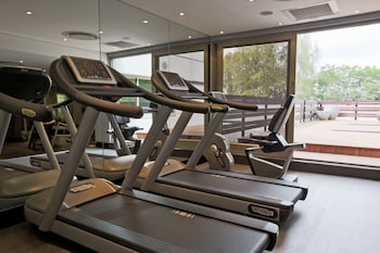 the maslow hotel sandton