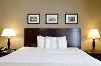 delta hotels by marriott kalamazoo conference center