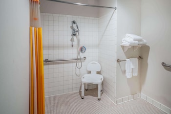 La Quinta Inn & Suites By Wyndham Nashville Franklin,Franklin>>Brentwood,3 star