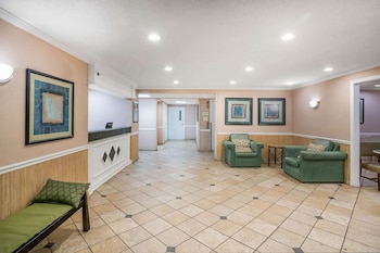 La Quinta Inn & Suites By Wyndham Nashville Franklin,Franklin>>Brentwood,3 star