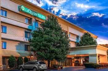 La Quinta Inn & Suites By Wyndham Nashville Franklin,Franklin>>Brentwood,3 star