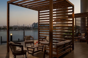 hilton dubai creek hotel and residences