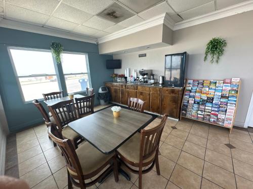 econo lodge galveston seawall