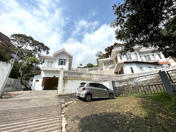 penginapan cibodas by oyo