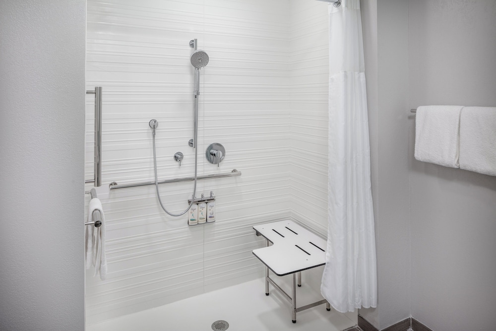 avid hotel north platte an ihg hotel