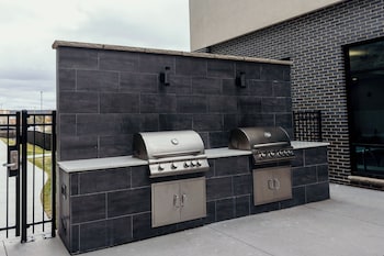 staybridge suites des moines north ankeny