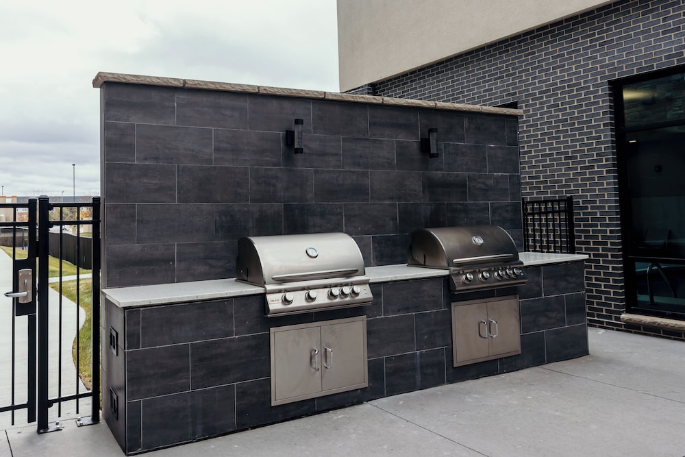 staybridge suites des moines north ankeny