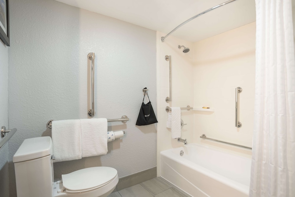 best western plus mobile inn and suites