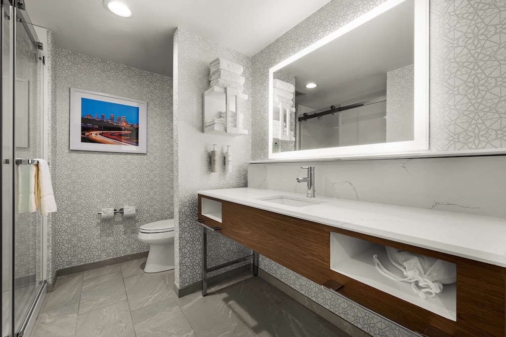 hampton inn and suites bessemer birmingham