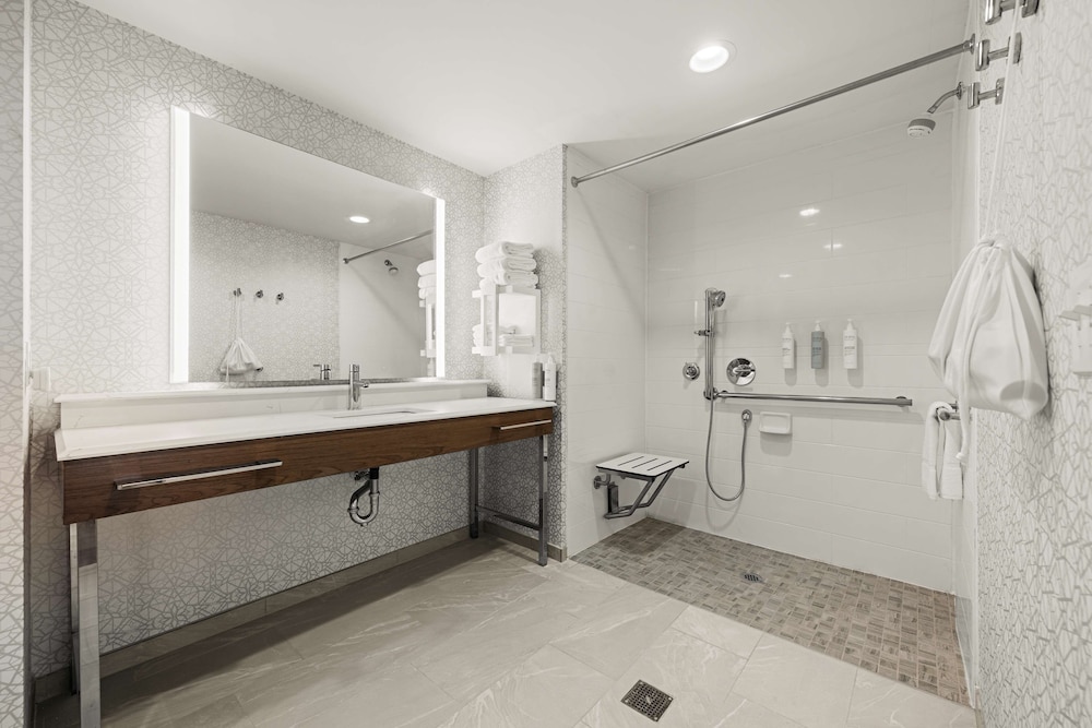 hampton inn and suites bessemer birmingham