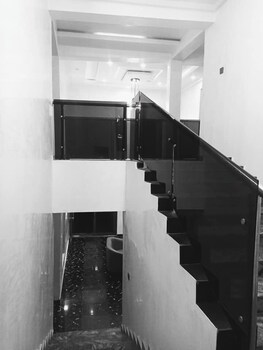 new diamond suites and apartment jos