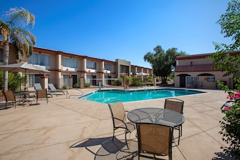 best western phoenix goodyear inn