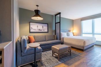 hyatt place sacramento international airport