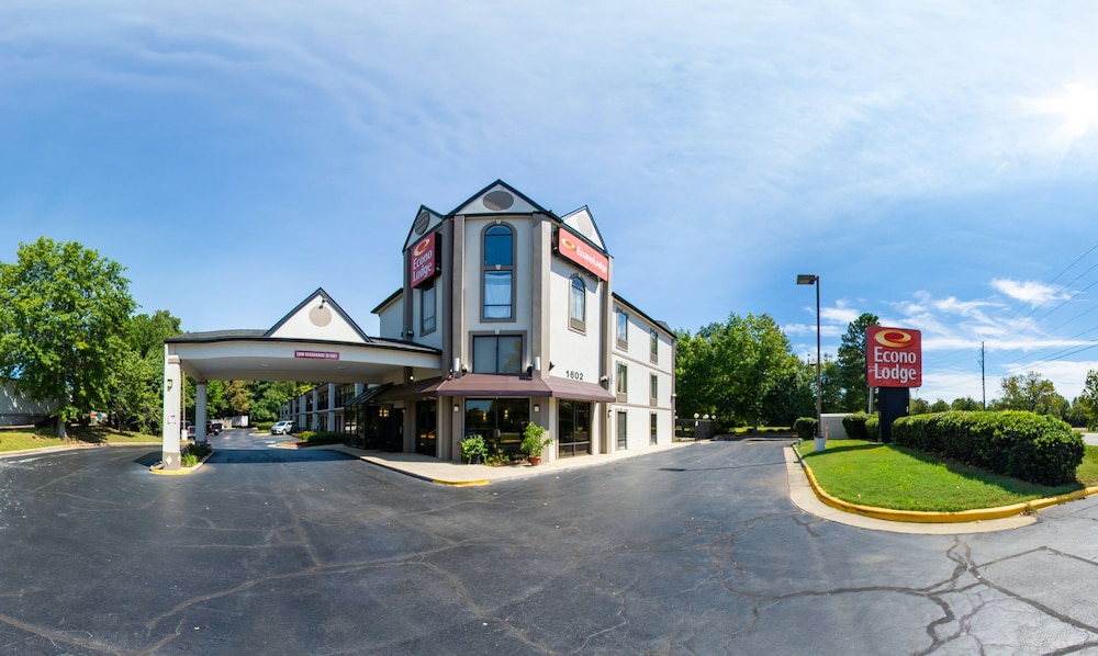 econo lodge south