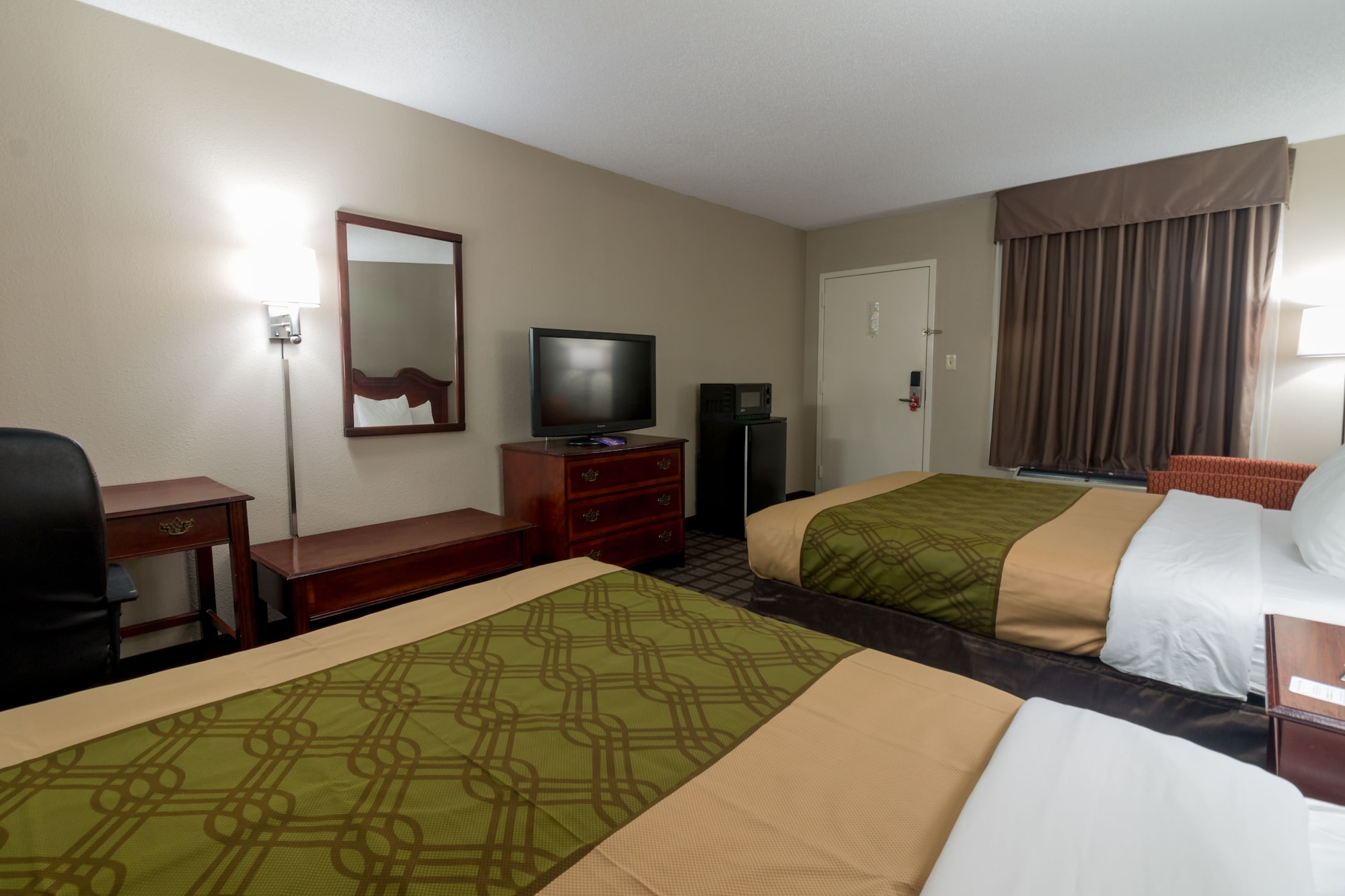 econo lodge south