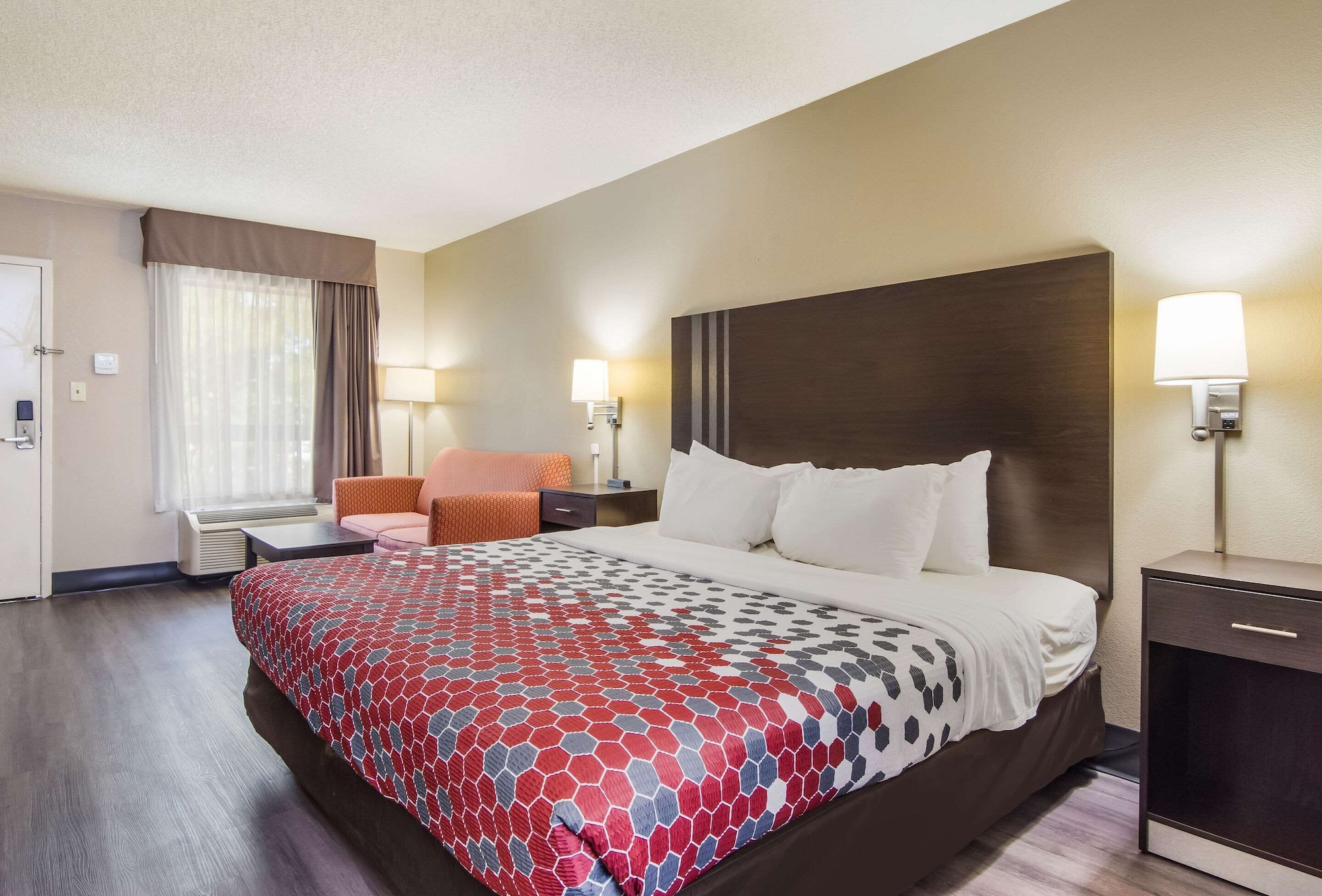 econo lodge south
