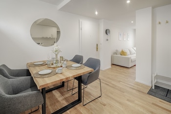 eh apartments jupiter